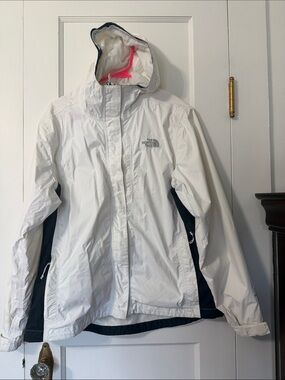 The North Face Women's White Ski Jacket with Black Side Panels